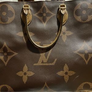 Louis Vuitton On The Go